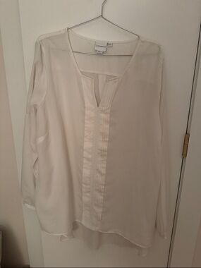 Junarose Cream Split Neck Pintuck Blouse